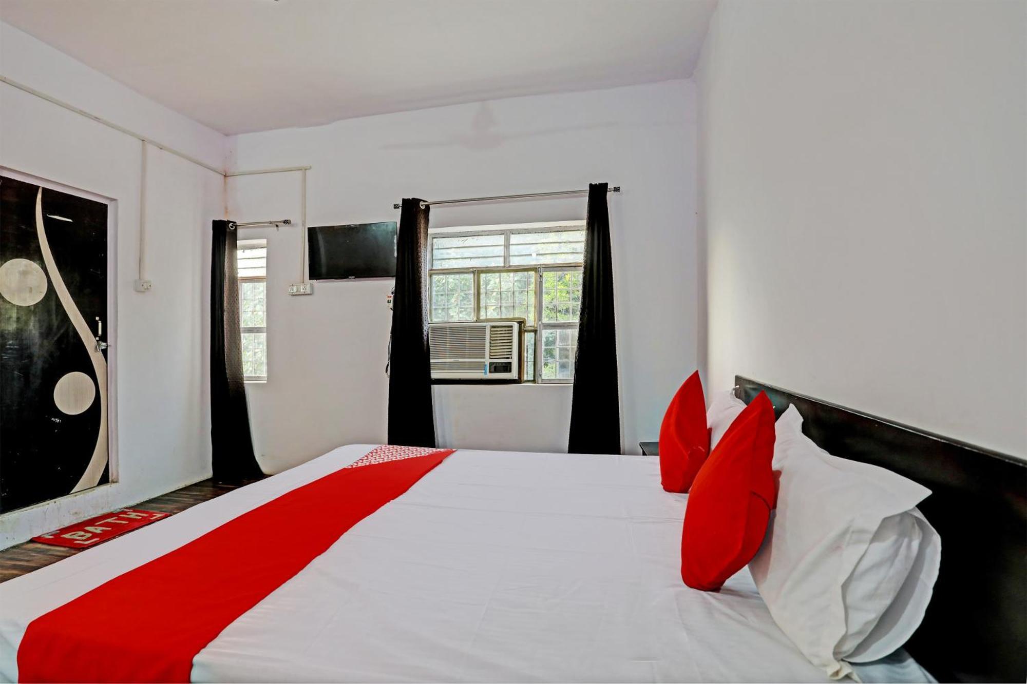 Hotel O Samrat Ghaziabad Esterno foto