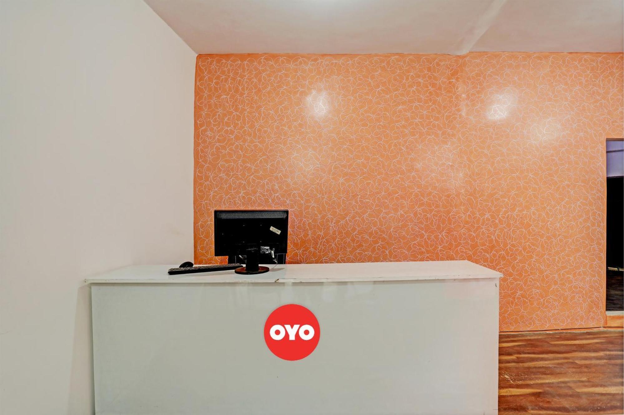 Hotel O Samrat Ghaziabad Esterno foto