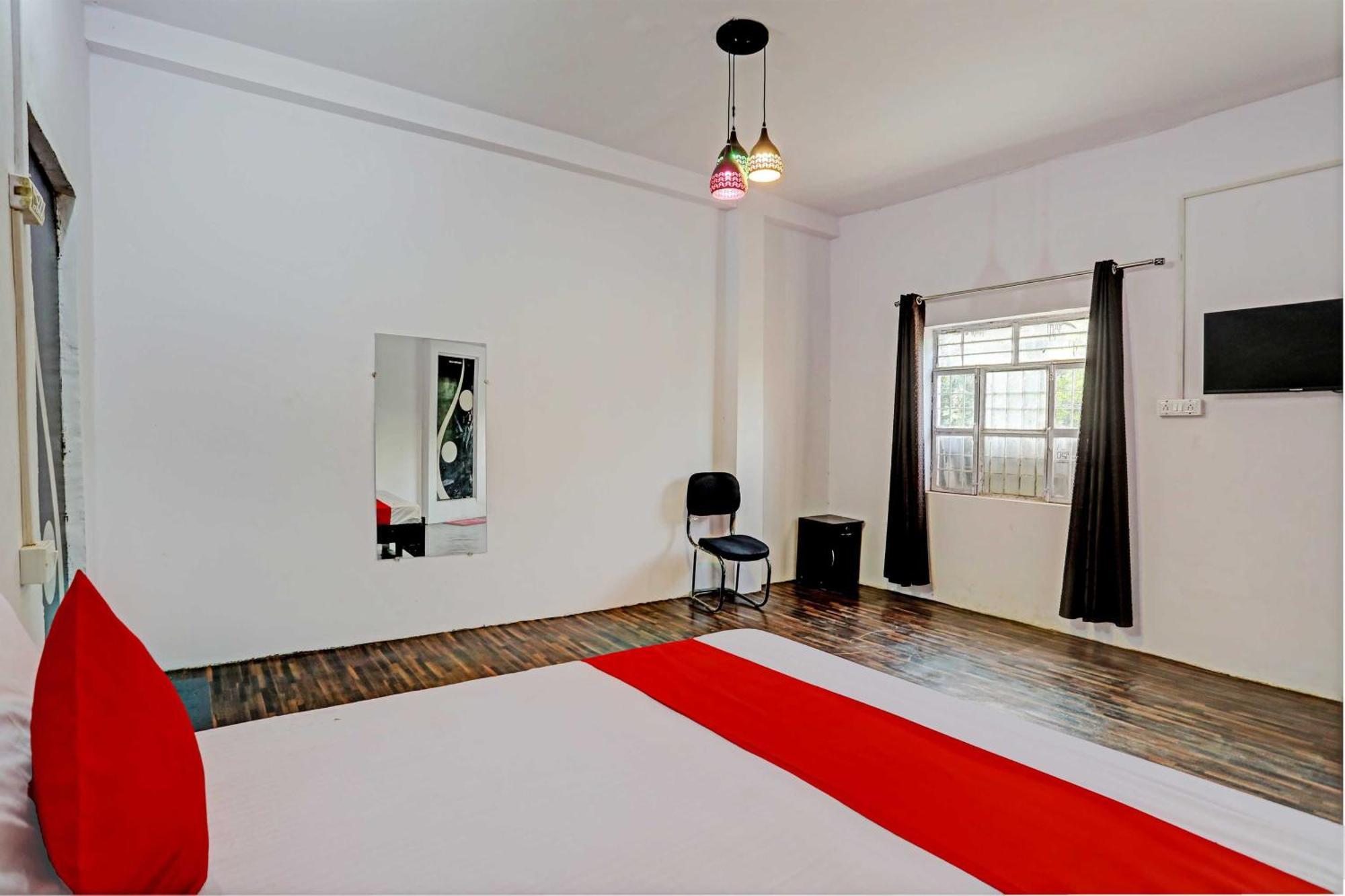 Hotel O Samrat Ghaziabad Esterno foto